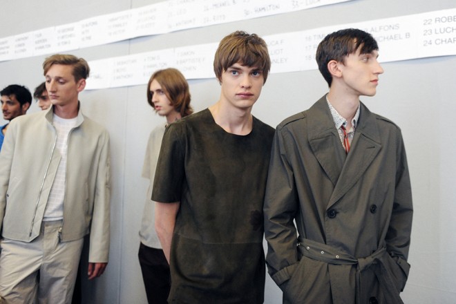 BACKSTAGE AT HERMES MENSWEAR SPRING-SUMMER 2016 PARIS | CRASH Magazine