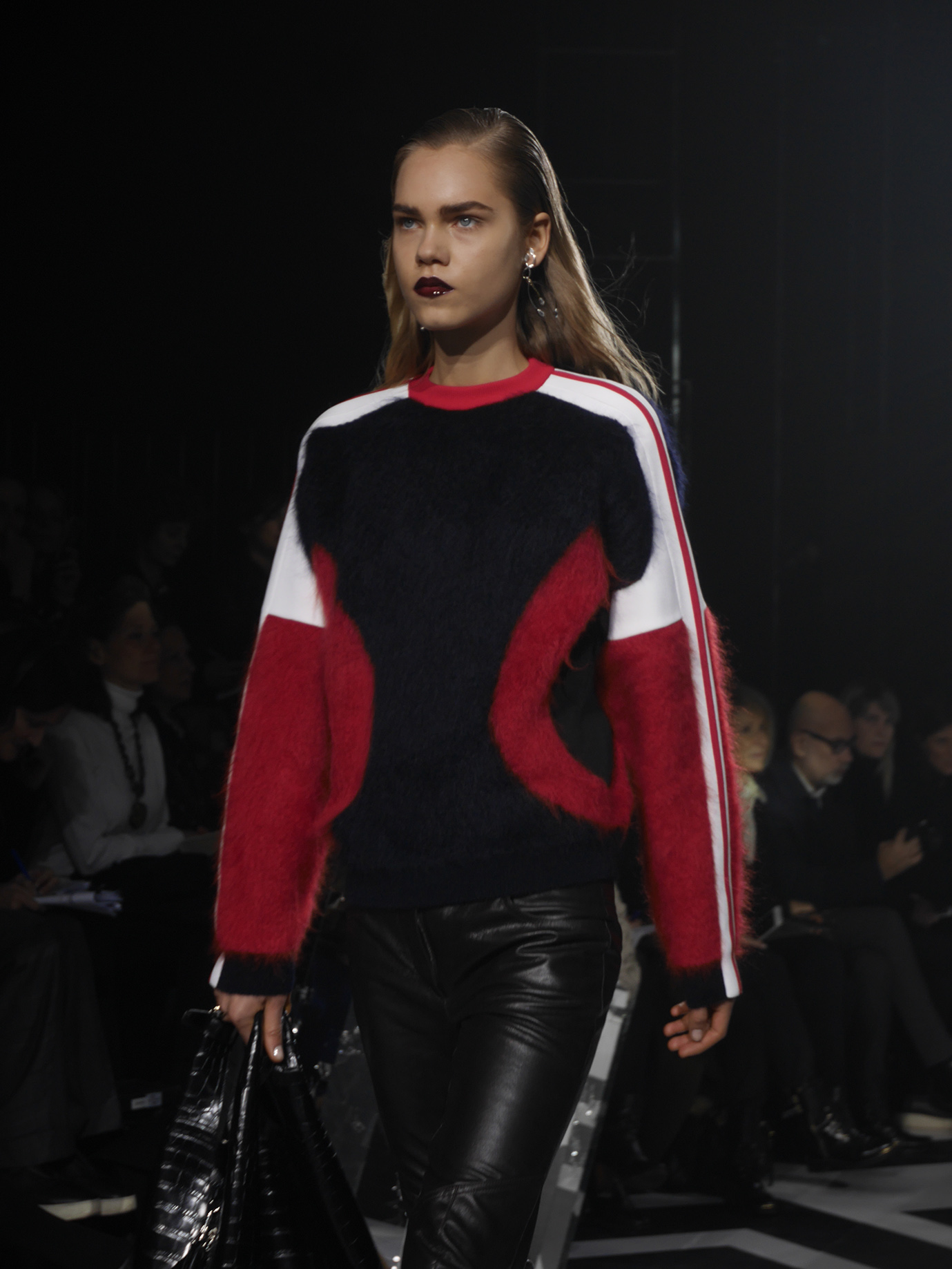 New York Fashion Week Fall/Winter 2016-2017: oversize and edgy - LVMH