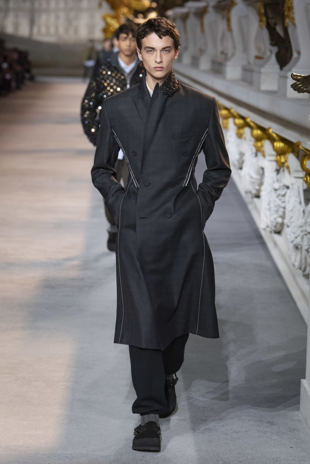 Kim Jones' Dior Fall 2022 Menswear Show Was a Story