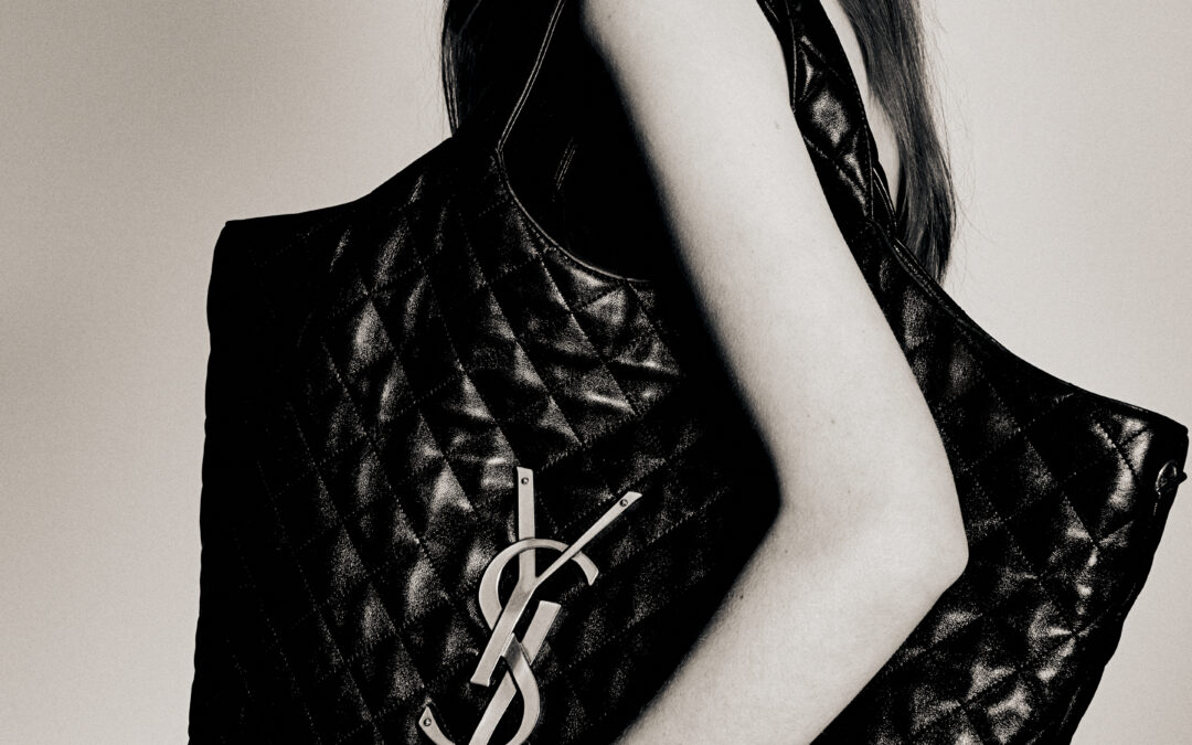 SAINT LAURENT’S « HEART OF GOLD » CAMPAIGN