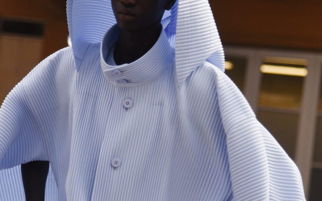 HOMME PLISEÉ ISSEY MIYAKE PRESENTS ITS SPRING-SUMMER 25 COLLECTION