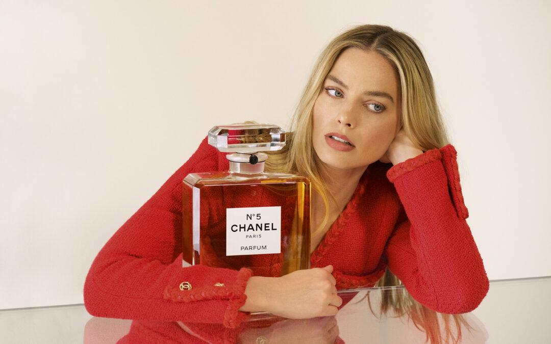 MARGOT ROBBIE ANNOUNCED AS THE NEW FACE OF CHANEL N°5  FRAGRANCE