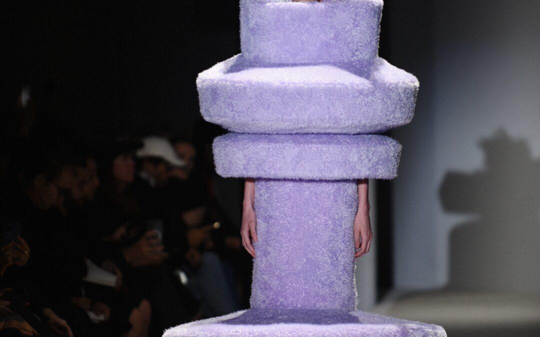 COMME DES GARÇONS SPRING/SUMMER 2025 COLLECTION